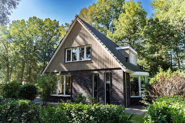 Vakantiepark De Rimboe & De Woeste Hoogte 2 in Hoenderloo - Foto 1 van 40