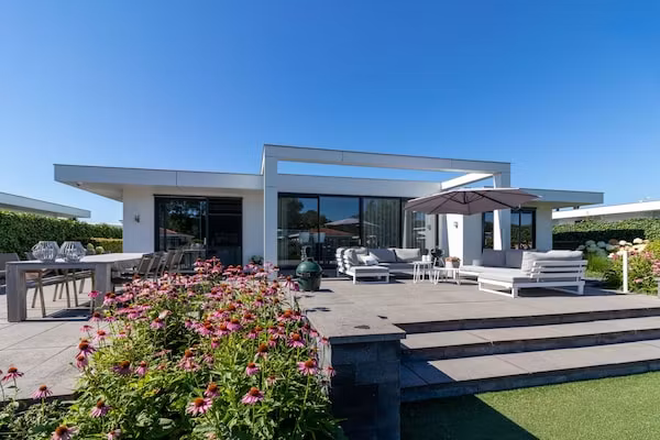 Trendy Harderwijk 321 in Zeewolde - Foto 1 van 35