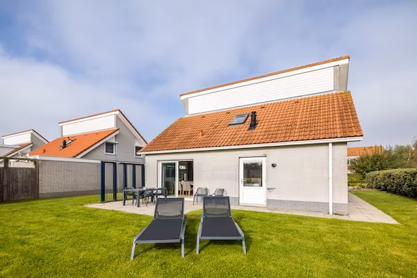 Vakantiepark Zeeland Village 2 in Scharendijke - Foto 1 van 18