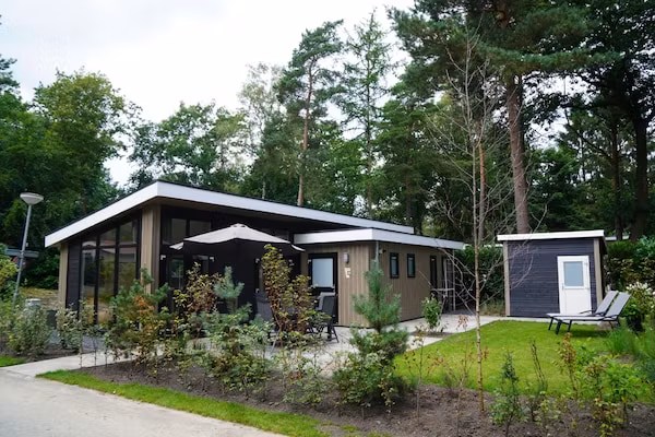 Vakantiepark De Rimboe & De Woeste Hoogte 20 in Hoenderloo - Foto 1 van 40