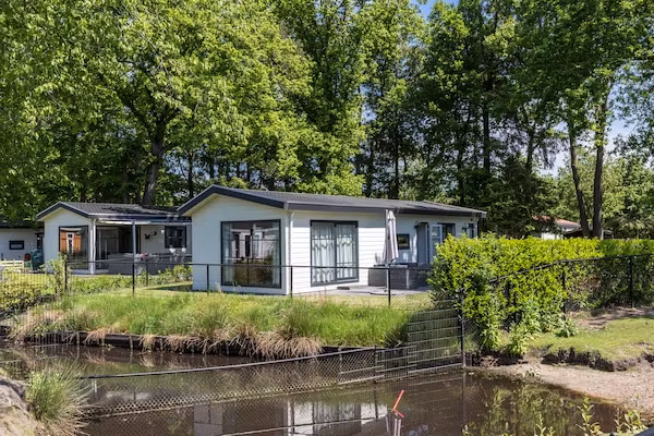 Residence De Eese 35 in De Bult - Steenwijk - Foto 1 van 39