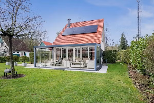 Vakantiepark Hellendoorn 6 in Hellendoorn - Foto 1 van 40