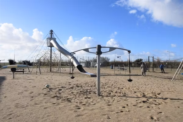 210510 in Petten aan Zee - Foto 20 van 20