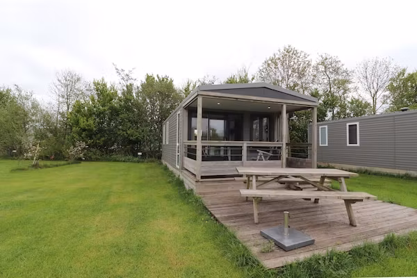 Terraslodge 2 in Heeg - Foto 1 van 25