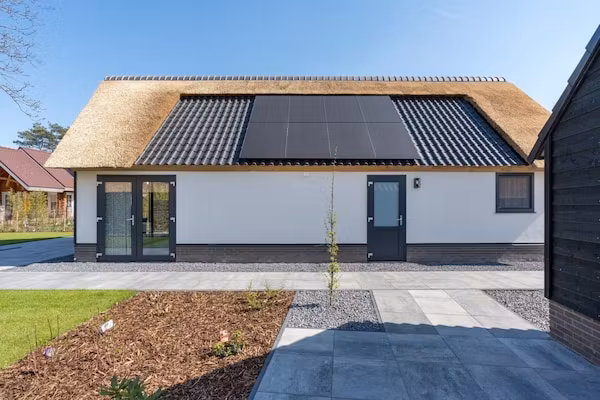 Farm Lodge 670 in Baarle-nassau - Foto 1 van 21