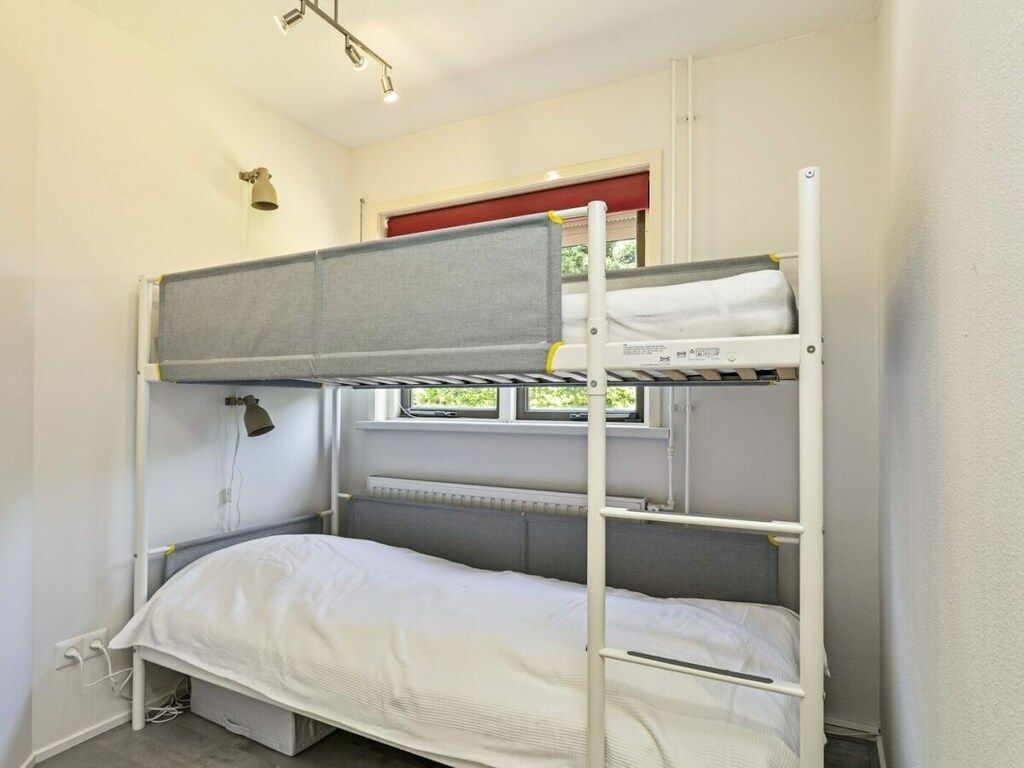 435215 in Ouddorp - Foto 17 van 26