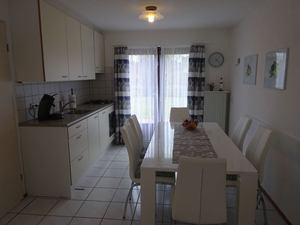 De eetkamer van 394165 in Ouddorp Zh