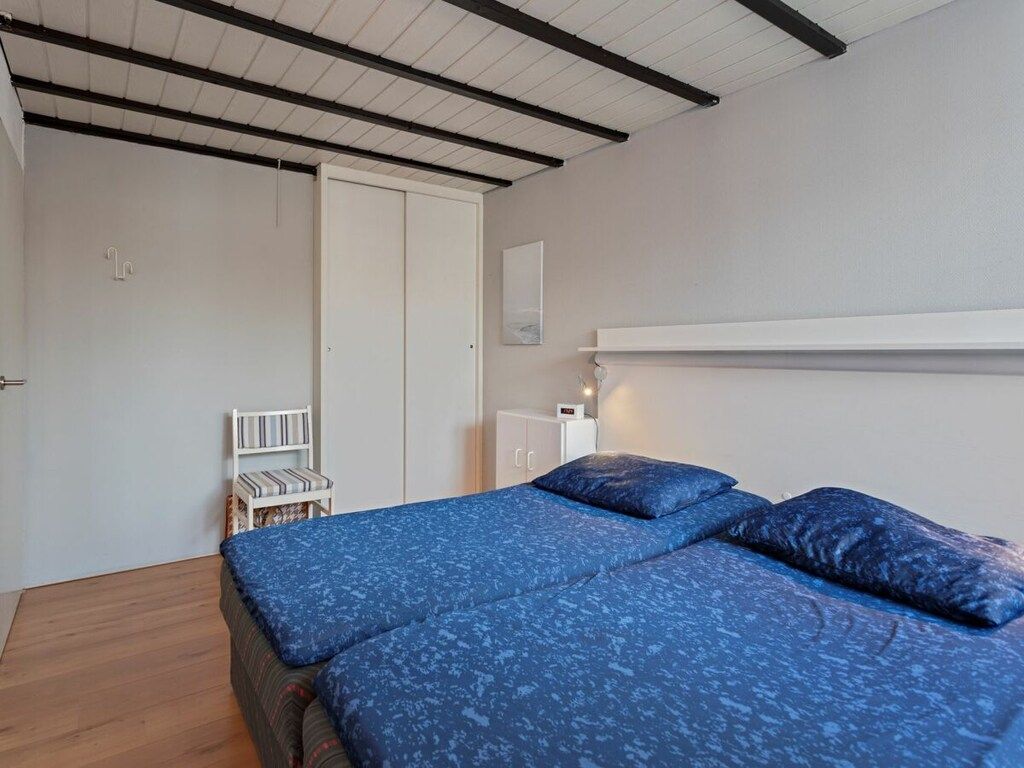 235877 in Ouddorp - Foto 26 van 43