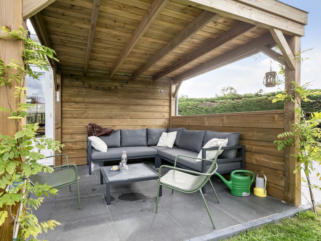 Het terras van 276387 in Ouddorp