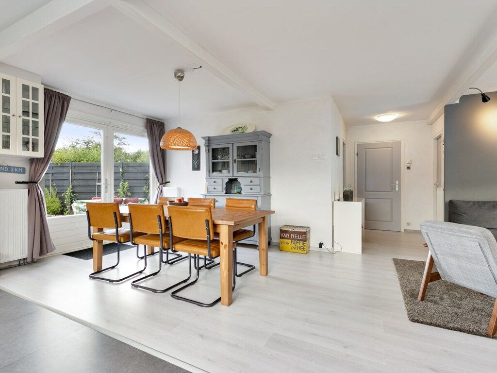 De eetkamer van 276387 in Ouddorp