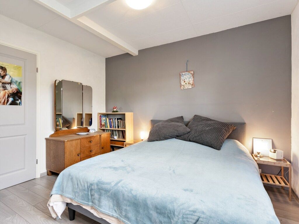Een slaapkamer van 276387 in Ouddorp