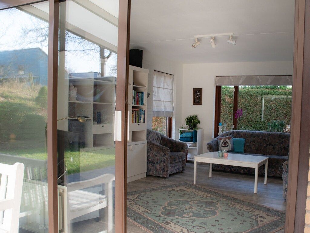 De woonkamer van 261097 in Ouddorp