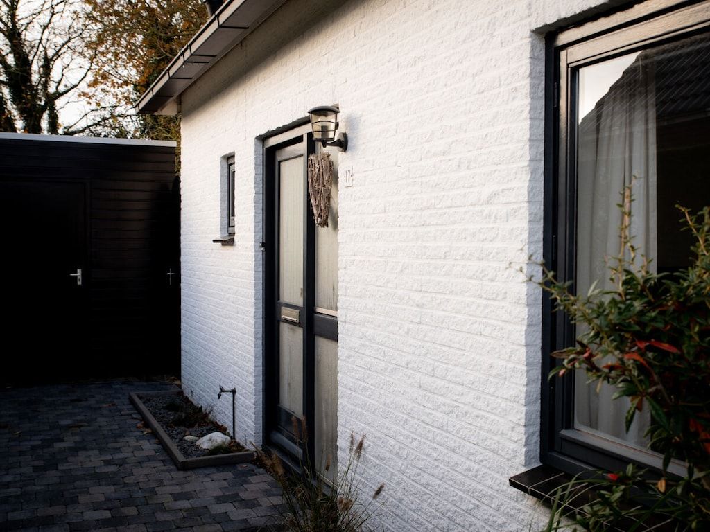 De buitenkant van 430992 in Ouddorp