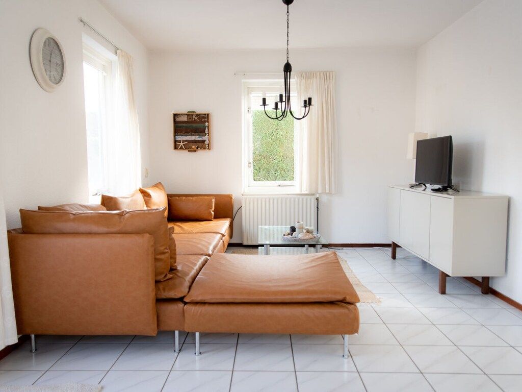 De woonkamer van 430992 in Ouddorp