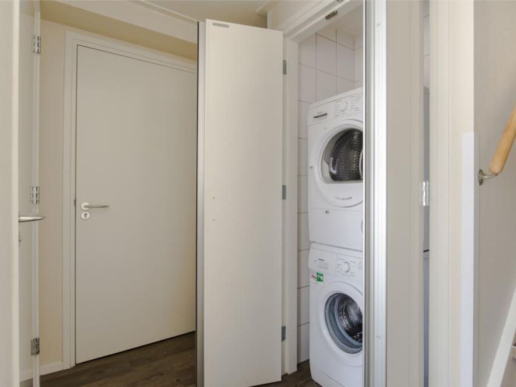 140856 in Nes - Foto 25 van 28