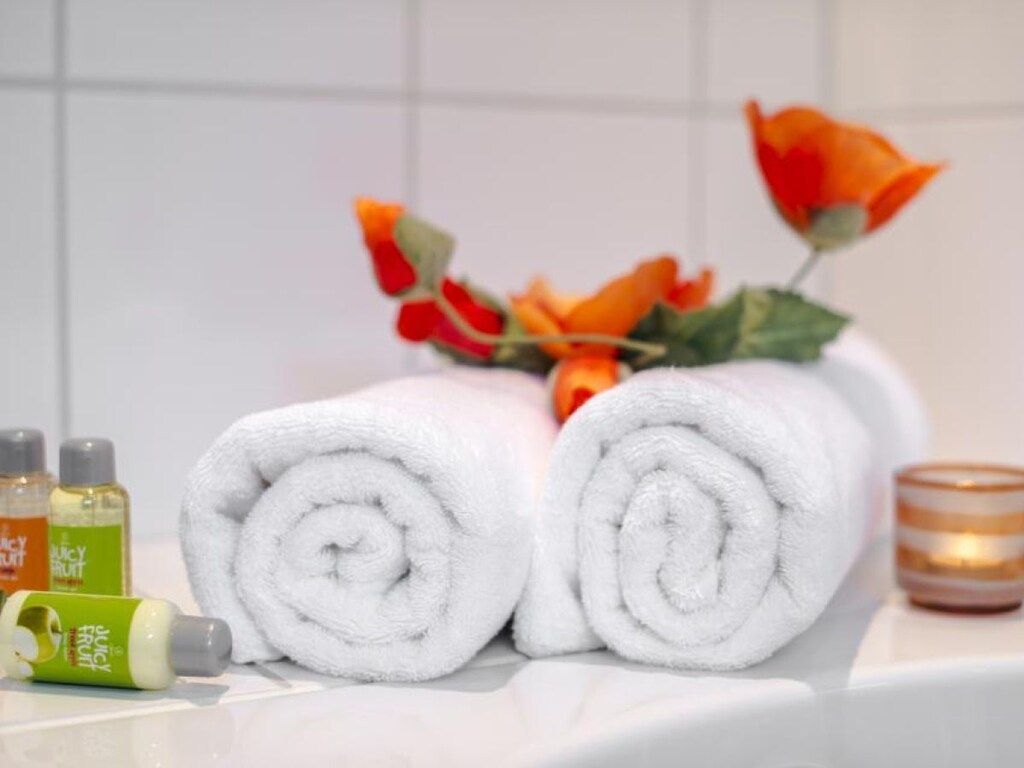 143562 in Nes - Foto 12 van 20