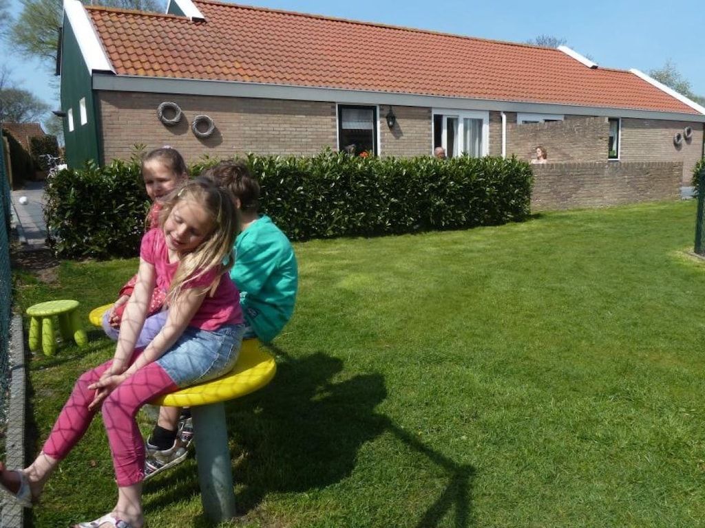 143562 in Nes - Foto 19 van 20