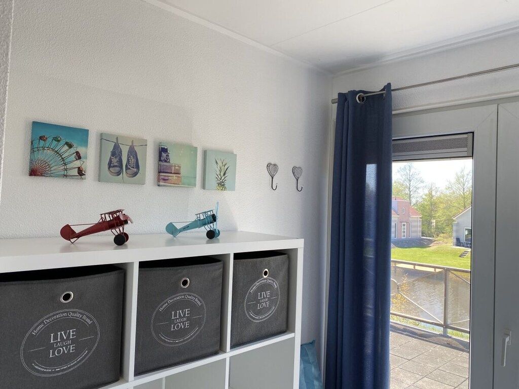 384006 in Makkum - Foto 16 van 40