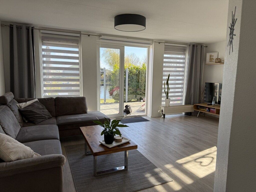 383830 in Makkum - Foto 5 van 40