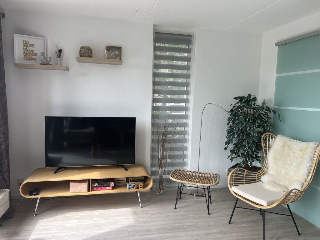 383830 in Makkum - Foto 8 van 40