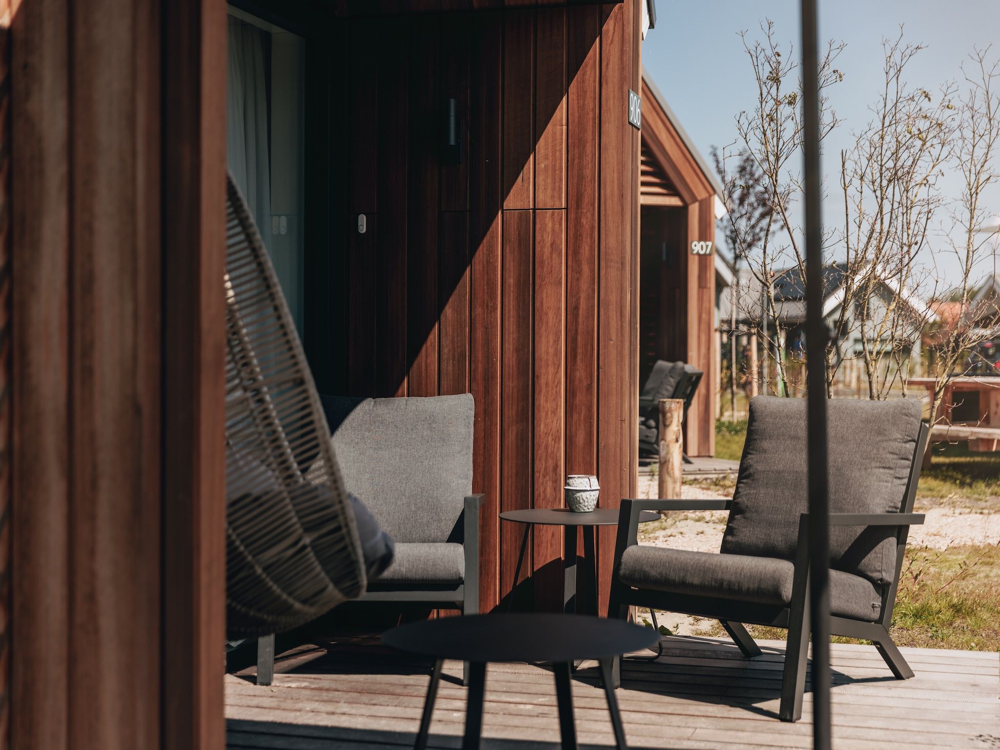 Het terras van Beach Resort Nieuwvliet-Bad 15 in Nieuwvliet-Bad