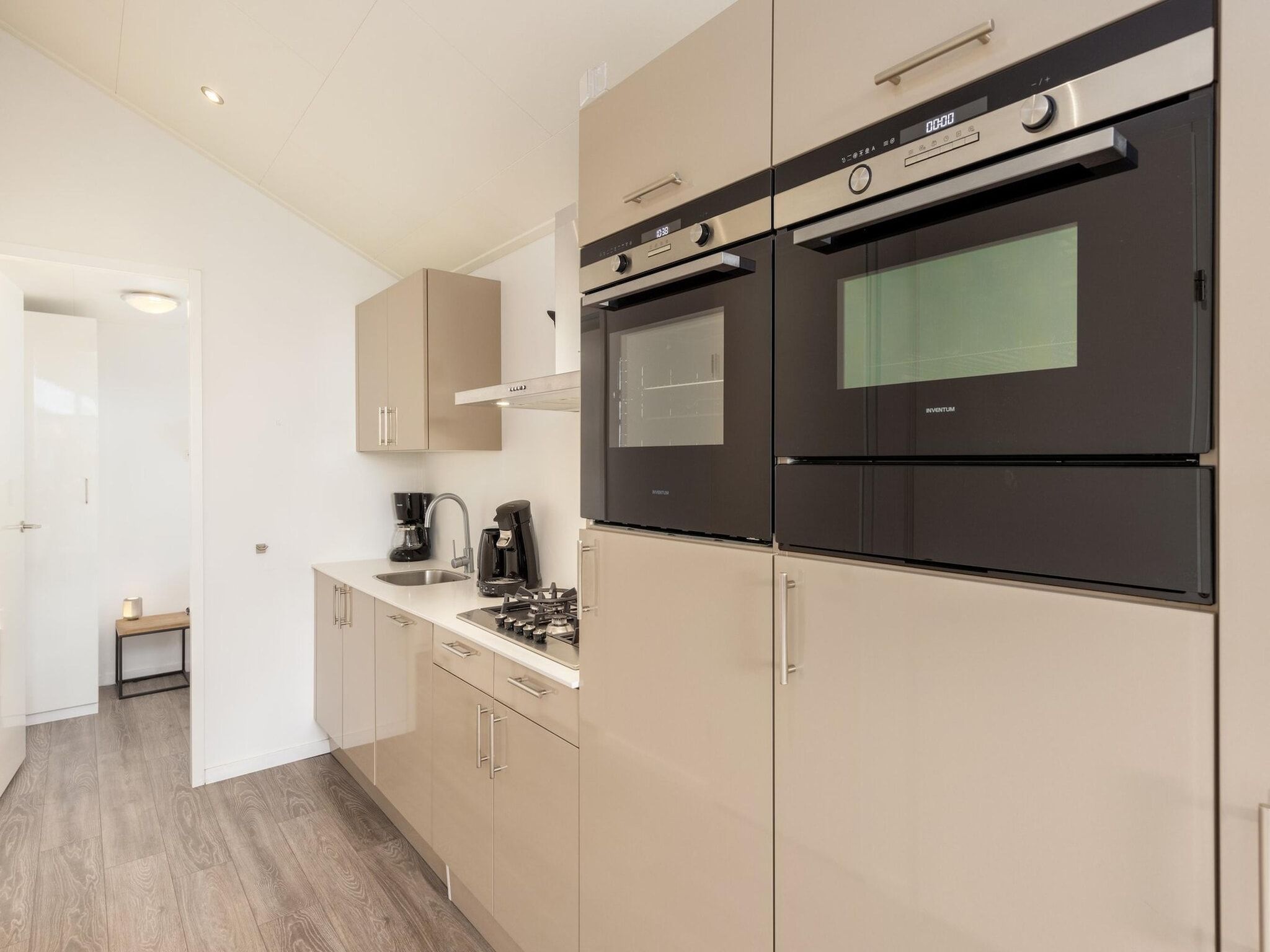 De keuken van Recreatiepark Tolplas 18 in Hoge Hexel