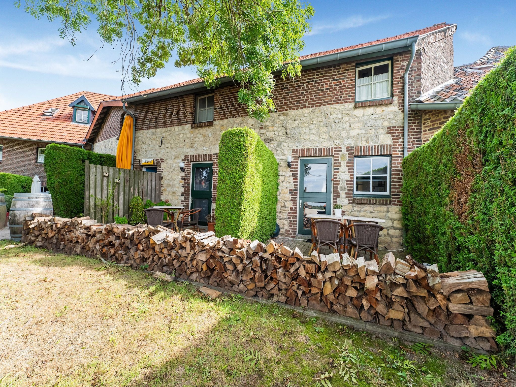 De buitenkant van Valleyview Cottages - NR01 in Voerendaal