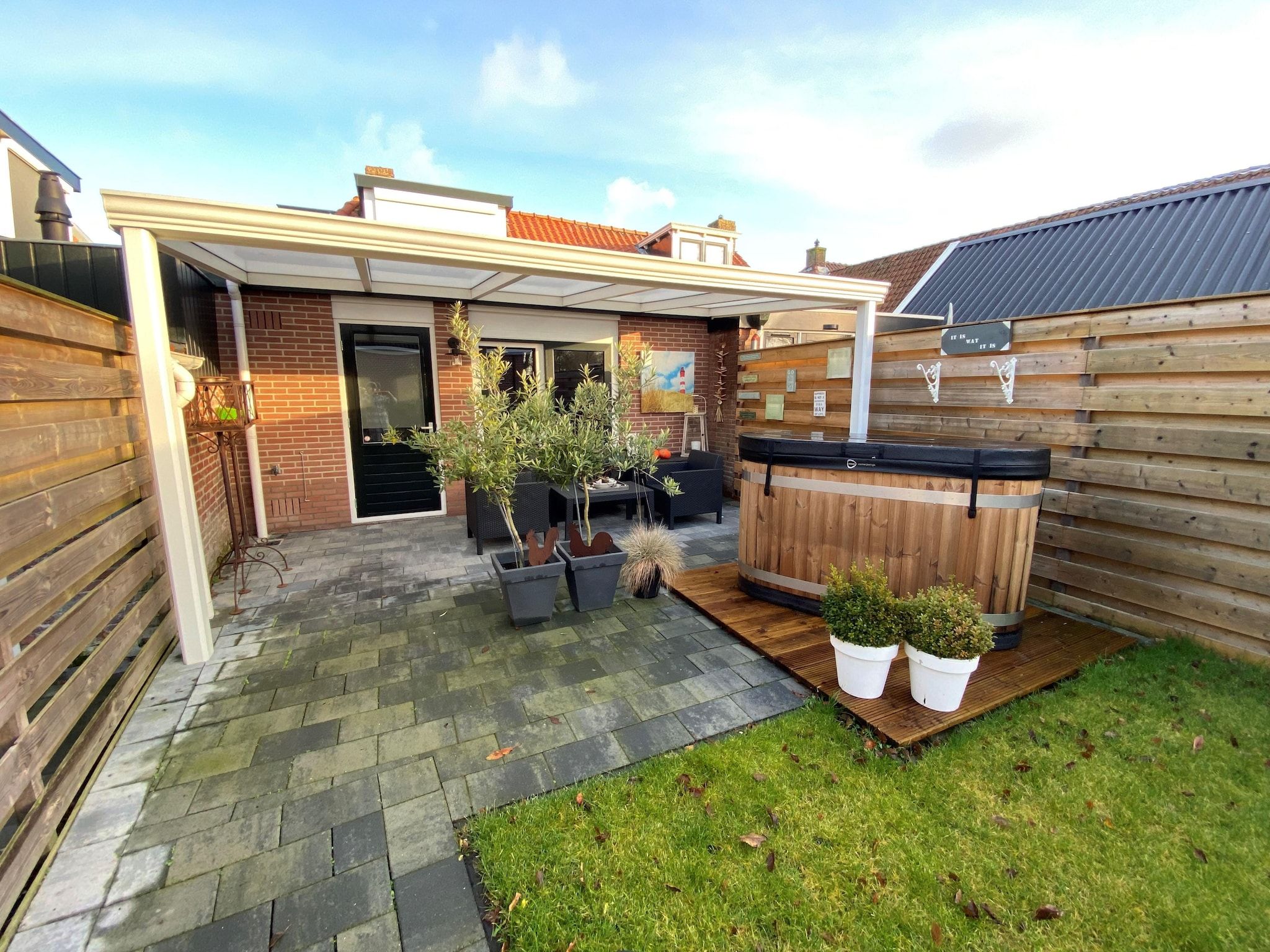 De tuin van Wadden Geluk in Paesens