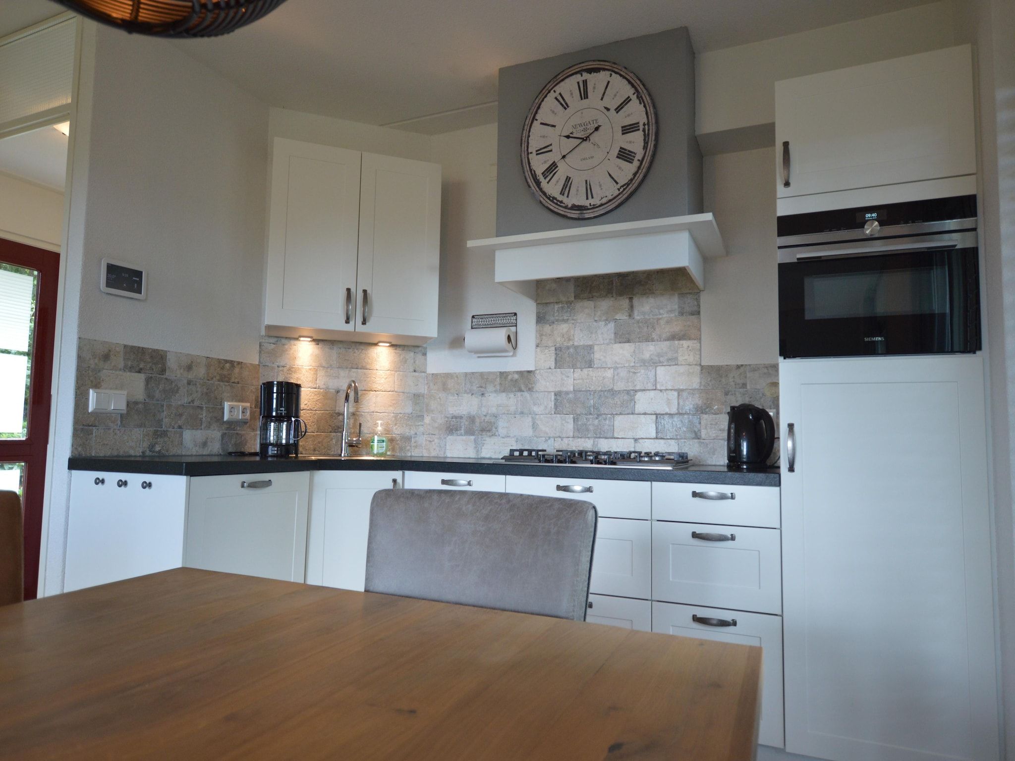 De keuken van Buitenplaats Berg en Bos nummer 15 in Lemele