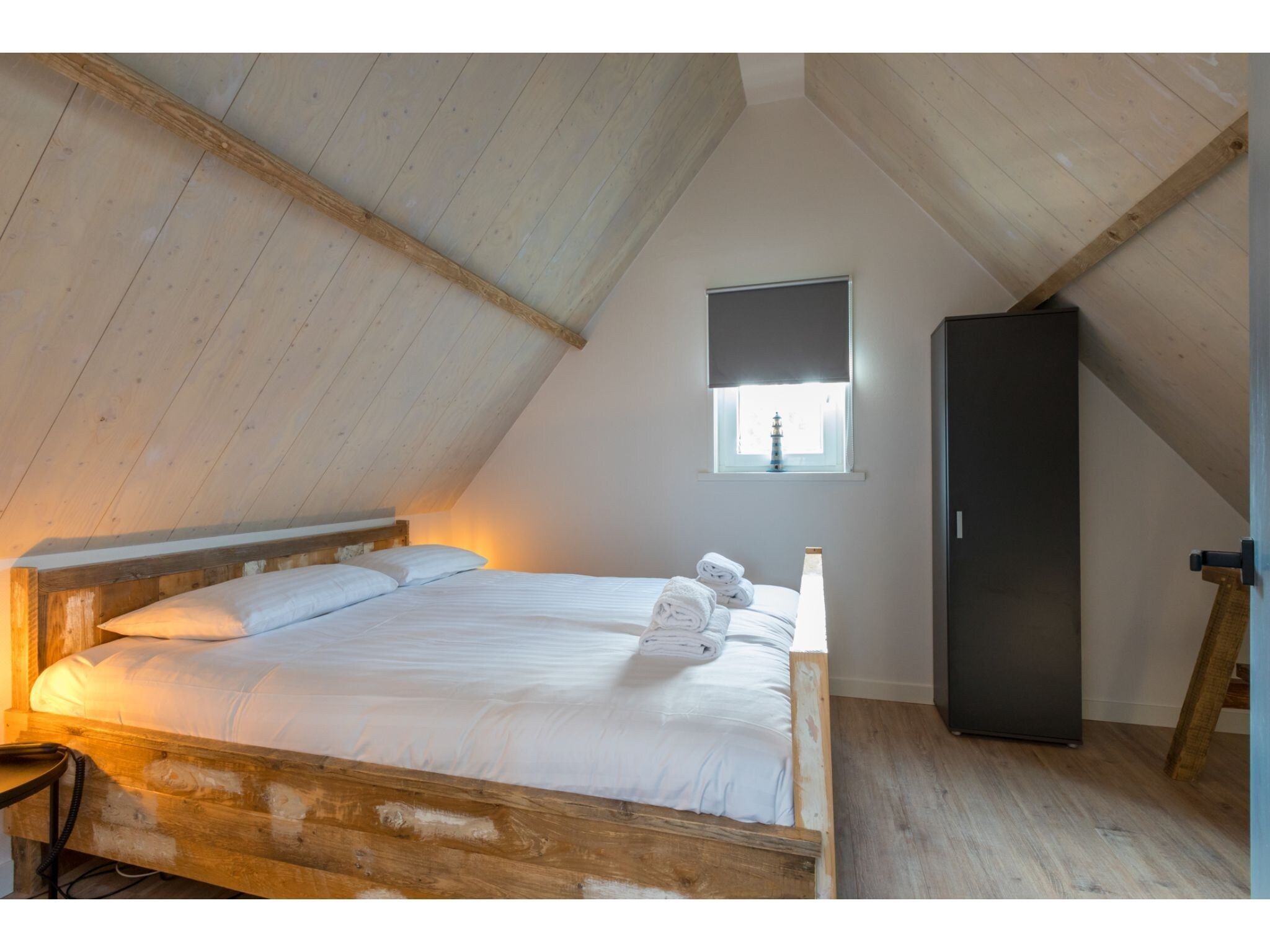 Een slaapkamer van Piet Mondriaanpad 6a Westkapelle in Westkapelle