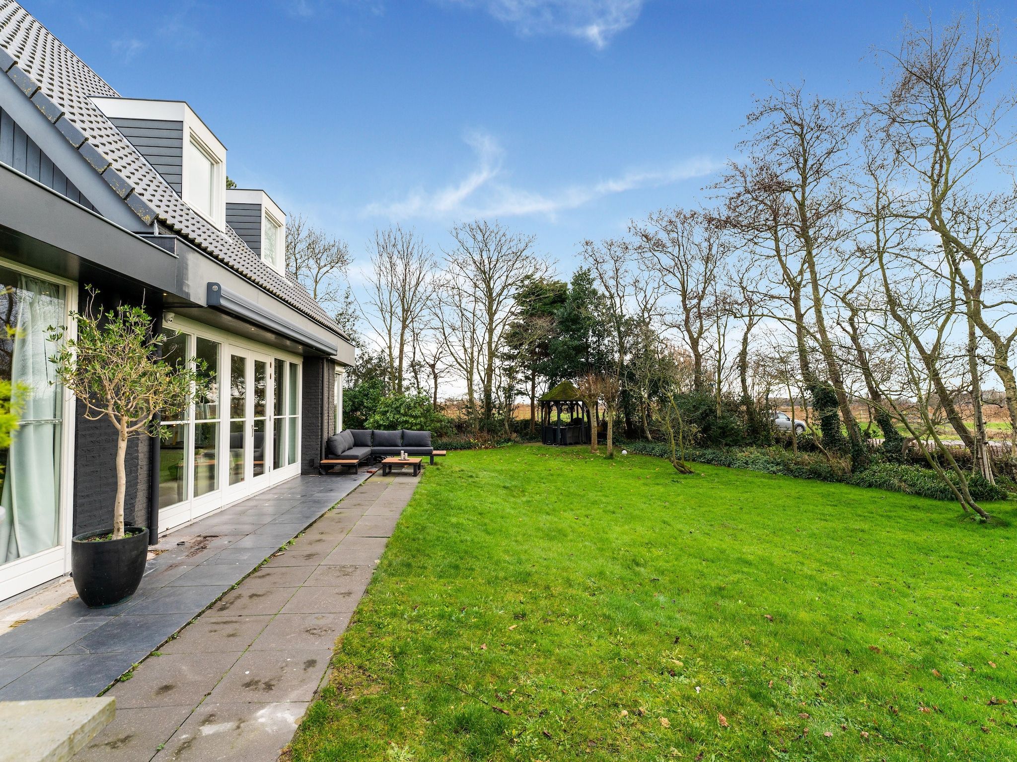 Het terras van Villa Gabrielle in Bergen