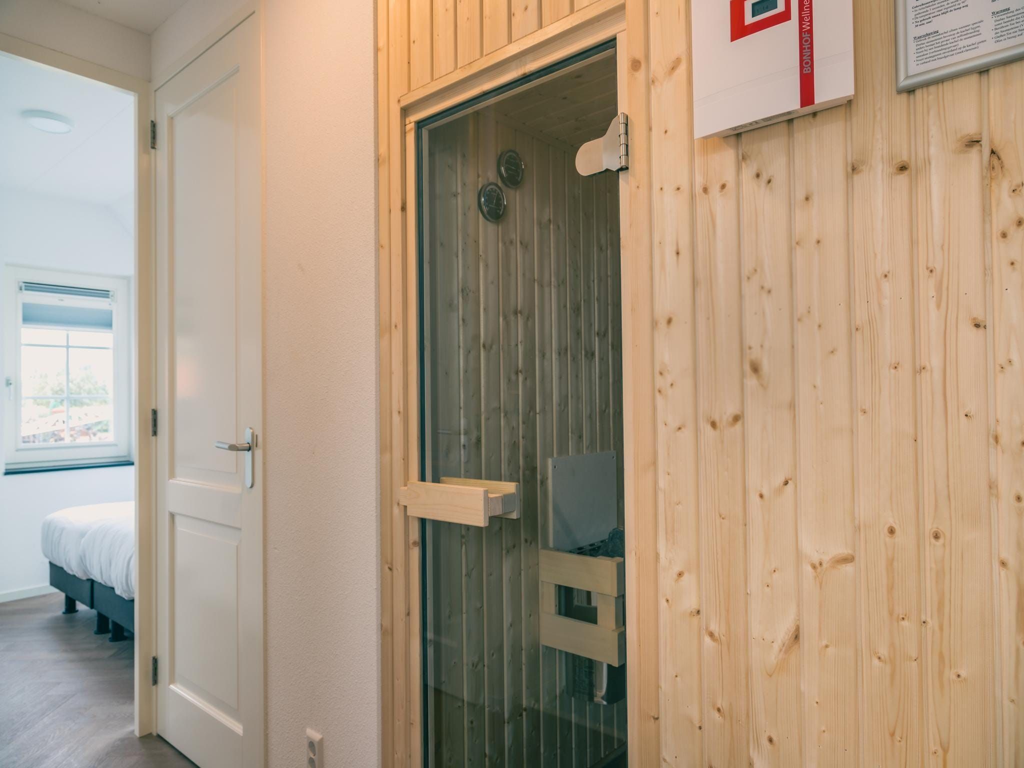 Wellness bij Watervilla Sauna 6 in Medemblik