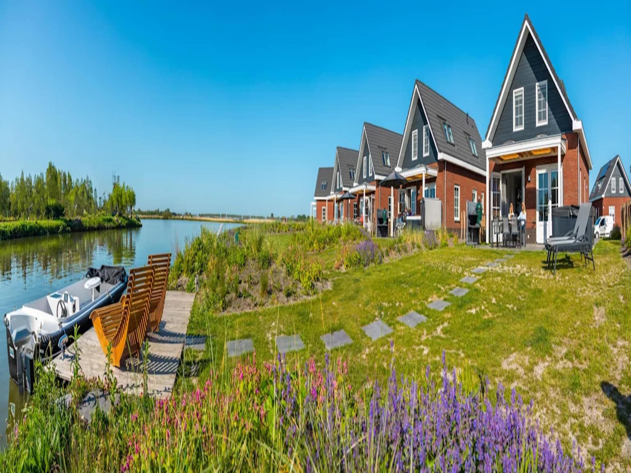 Parkfaciliteiten bij Watervilla 8 in Medemblik