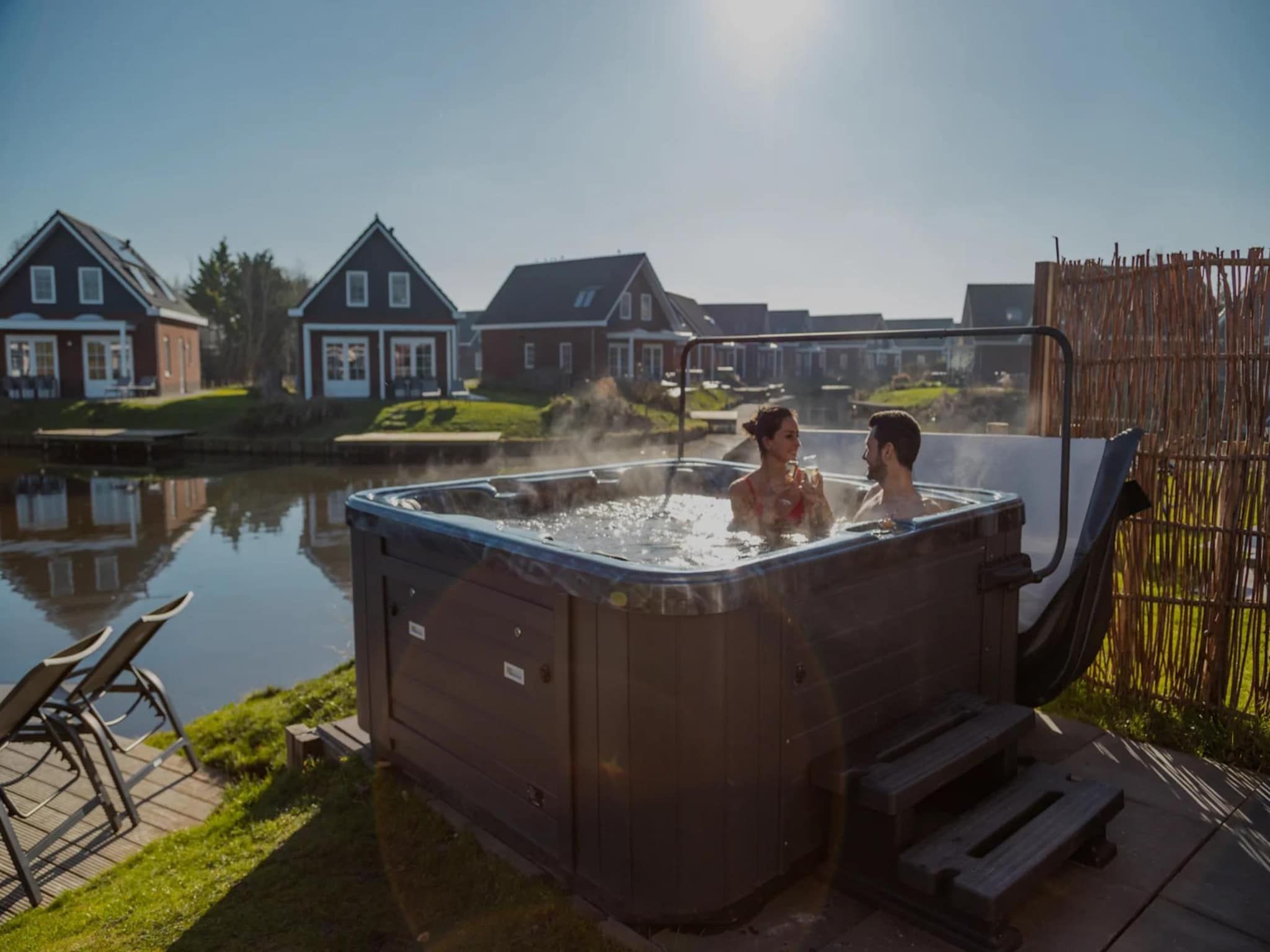 Parkfaciliteiten bij Watervilla 8 in Medemblik