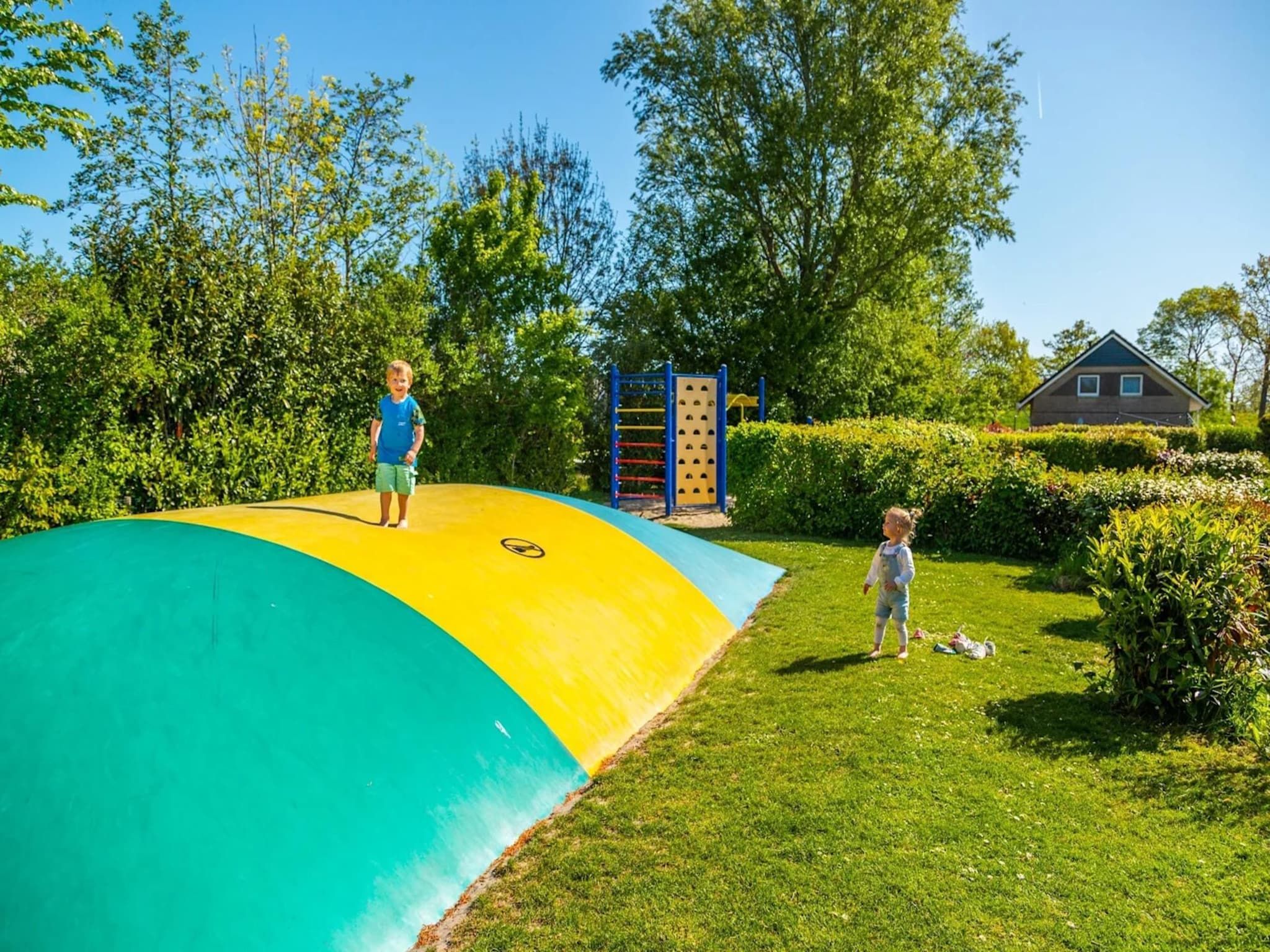 Parkfaciliteiten bij Watervilla 8 in Medemblik