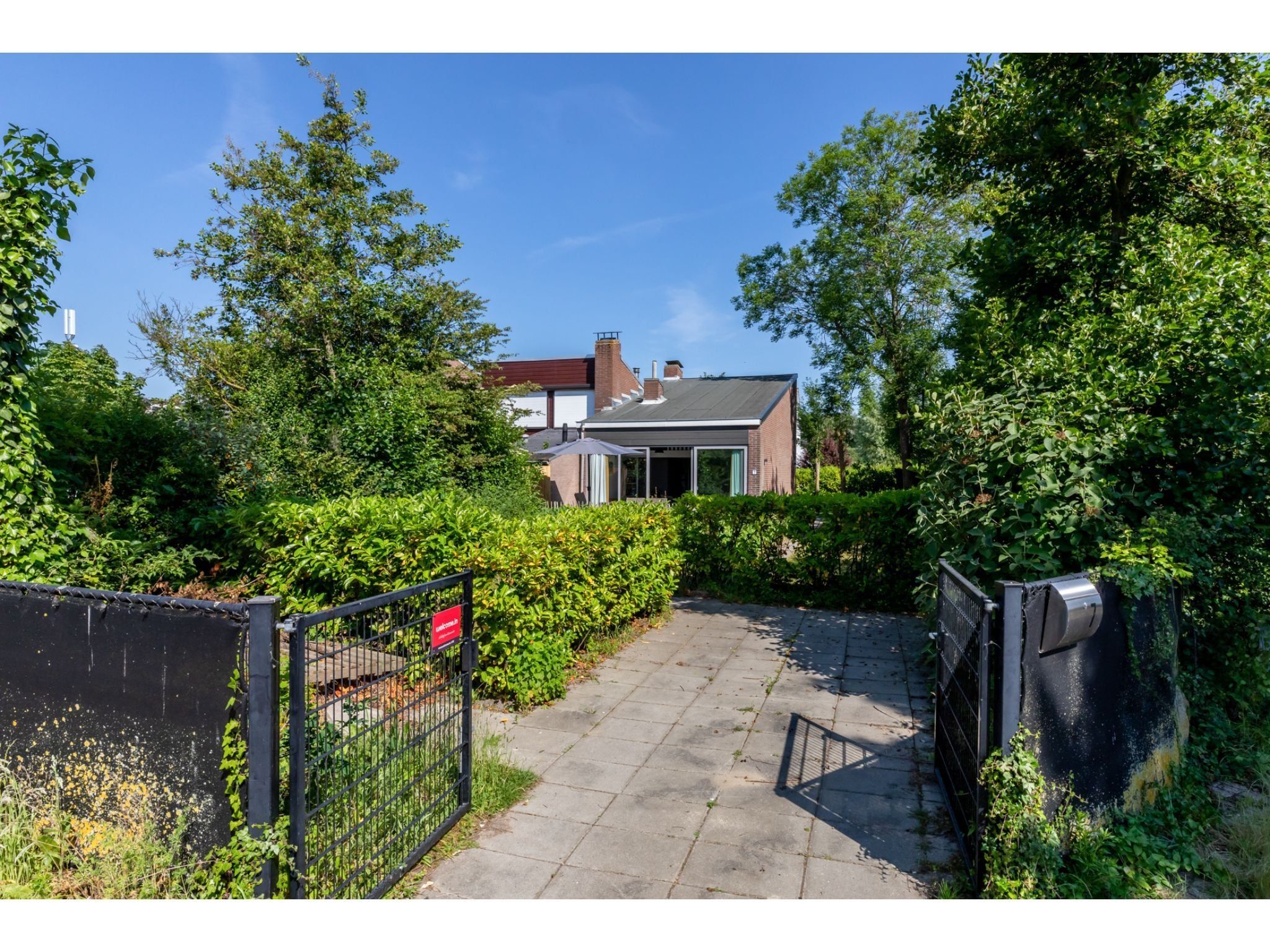 Voorzieningen bij Lepelblad 7 in Nieuwvlietbad