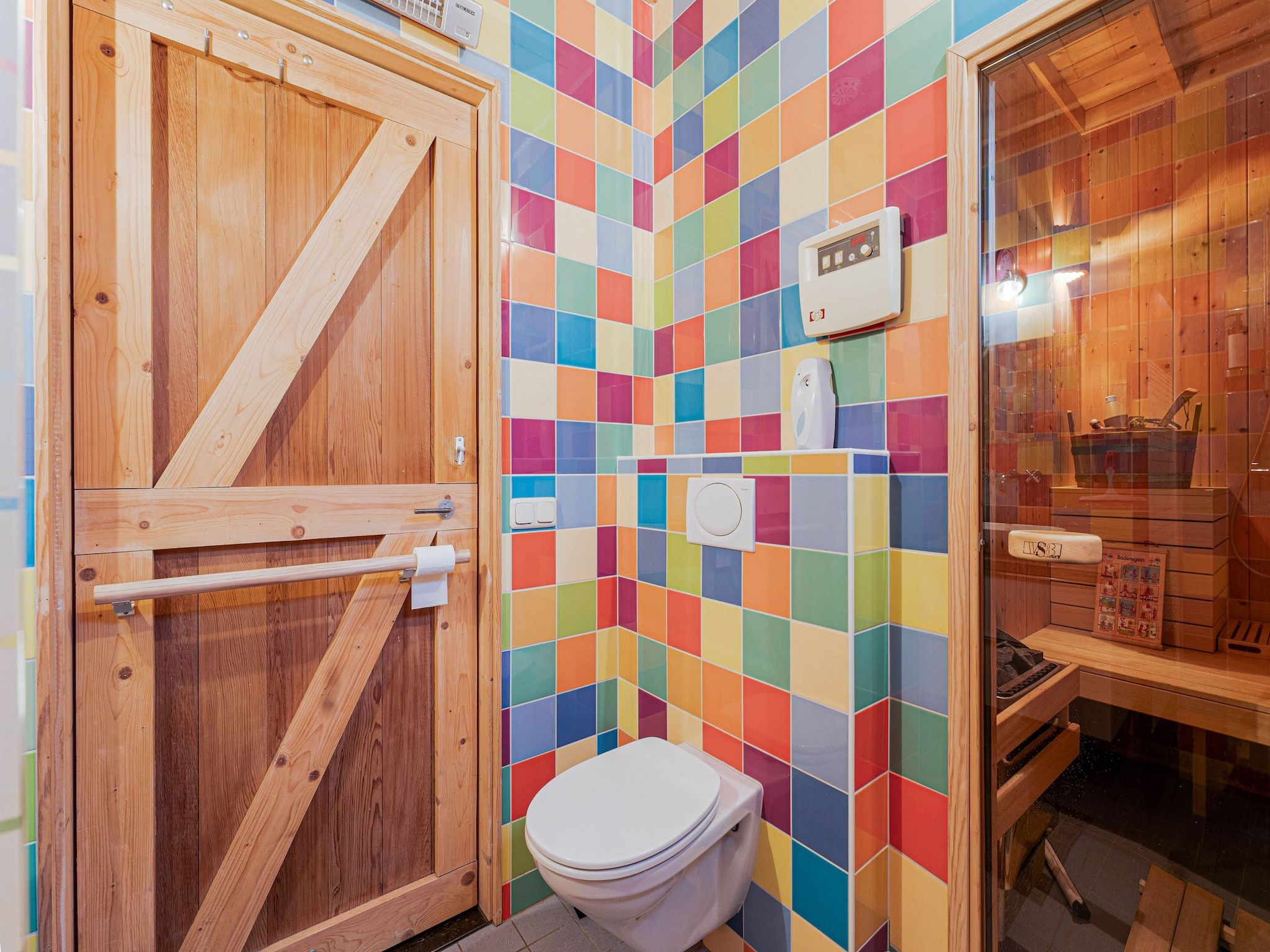 De badkamer van Boshuis De Klim in Norg