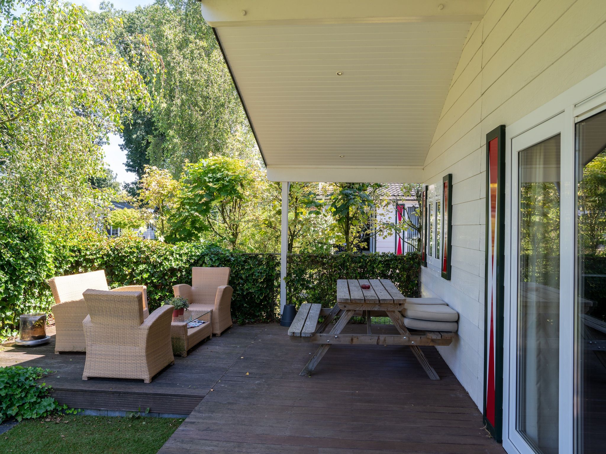 Het terras van Genieten in Voorthuizen in Voorthuizen