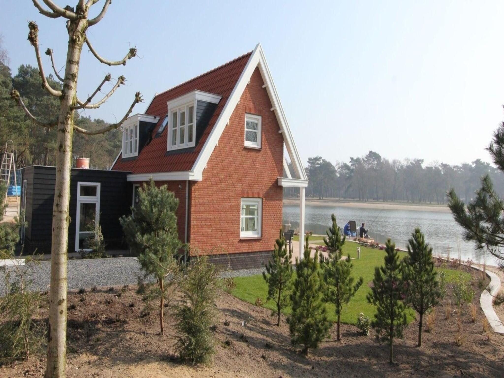 De buitenkant van Strandvilla&nbsp;6 in Otterlo