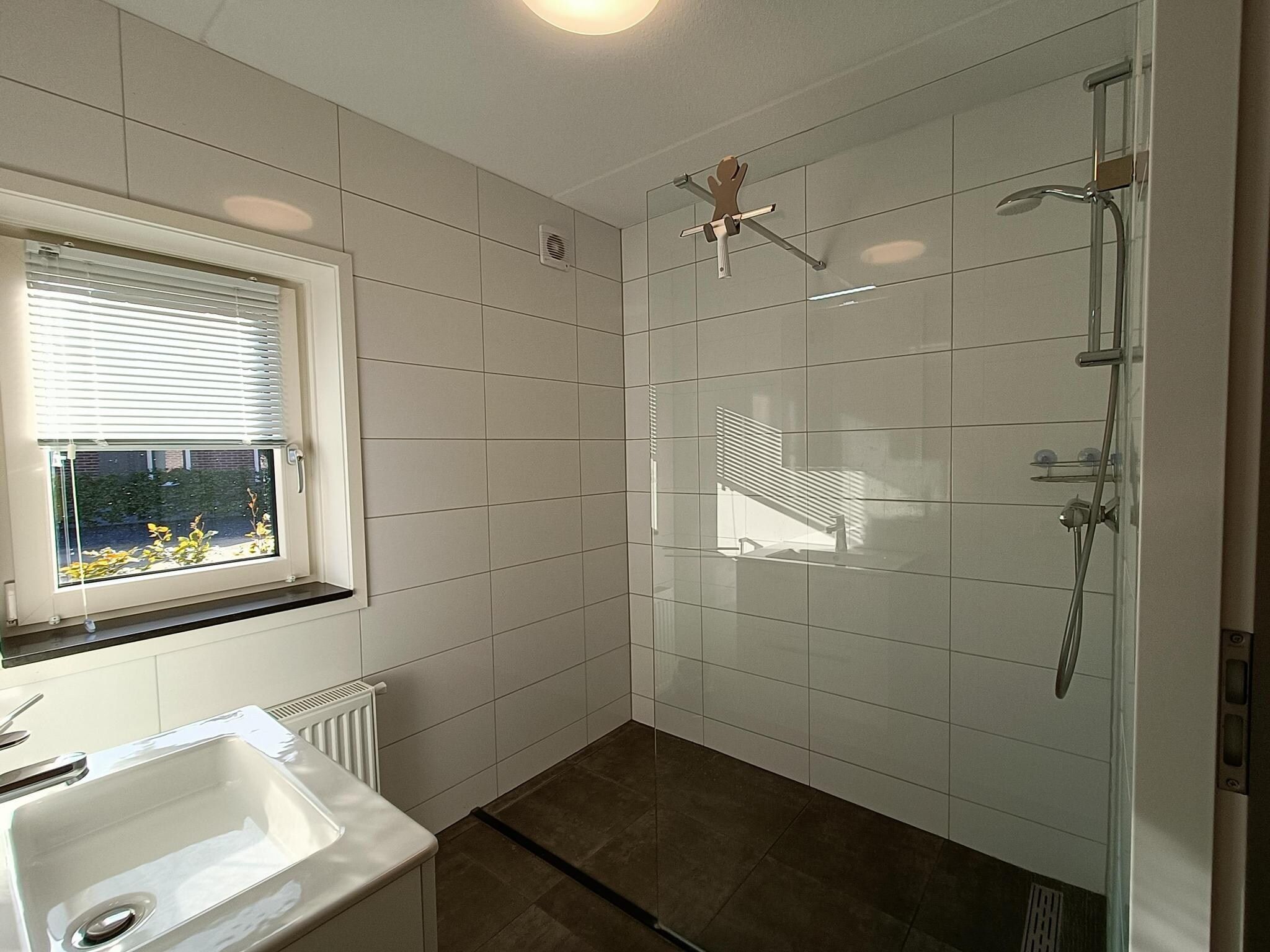 De badkamer van Geheim van Otterlo 6 in Otterlo