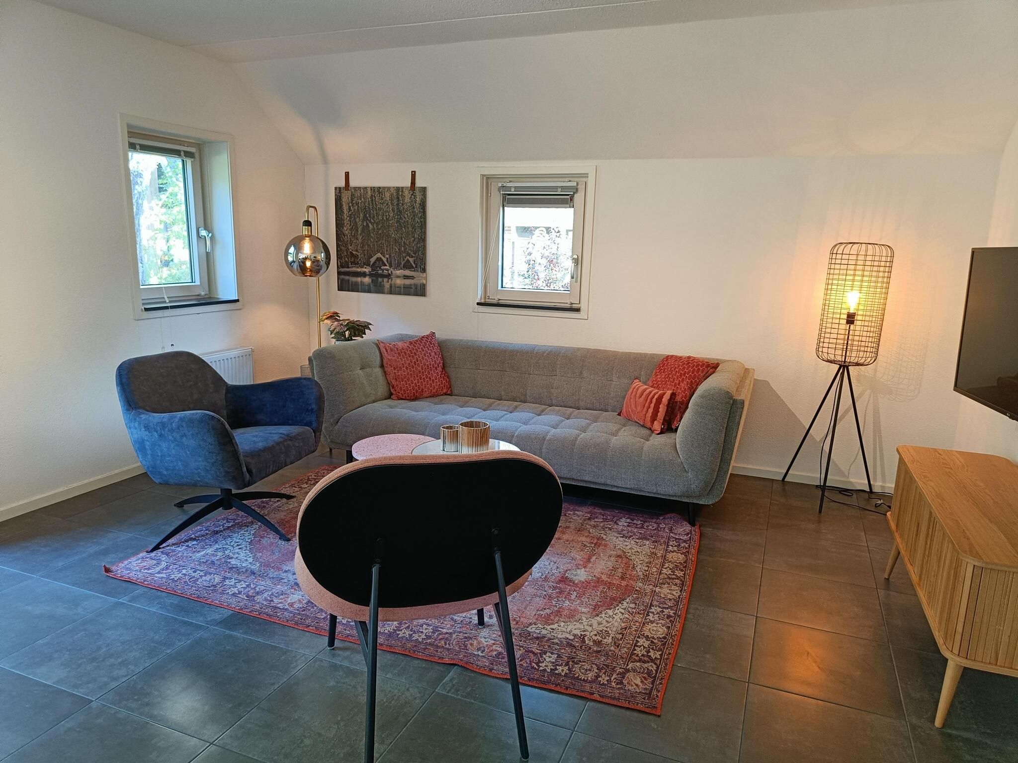 De woonkamer van Geheim van Otterlo 6 in Otterlo
