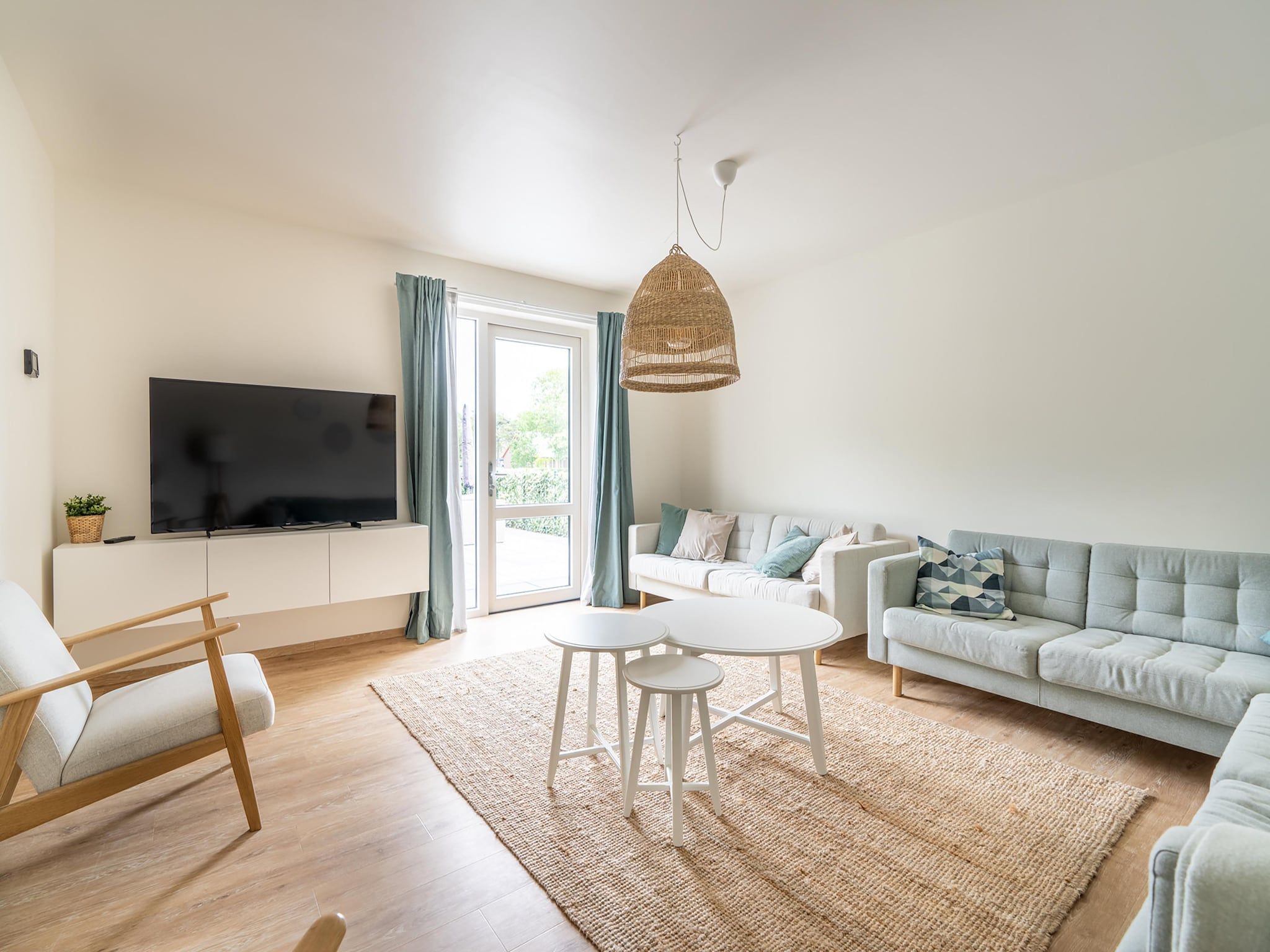 De woonkamer van Kaapsduin in Nes