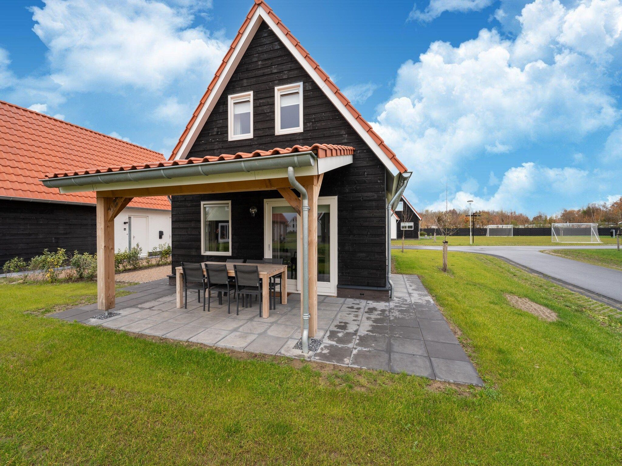 Het terras van De Botter Huis Nr 15 in Scherpenisse