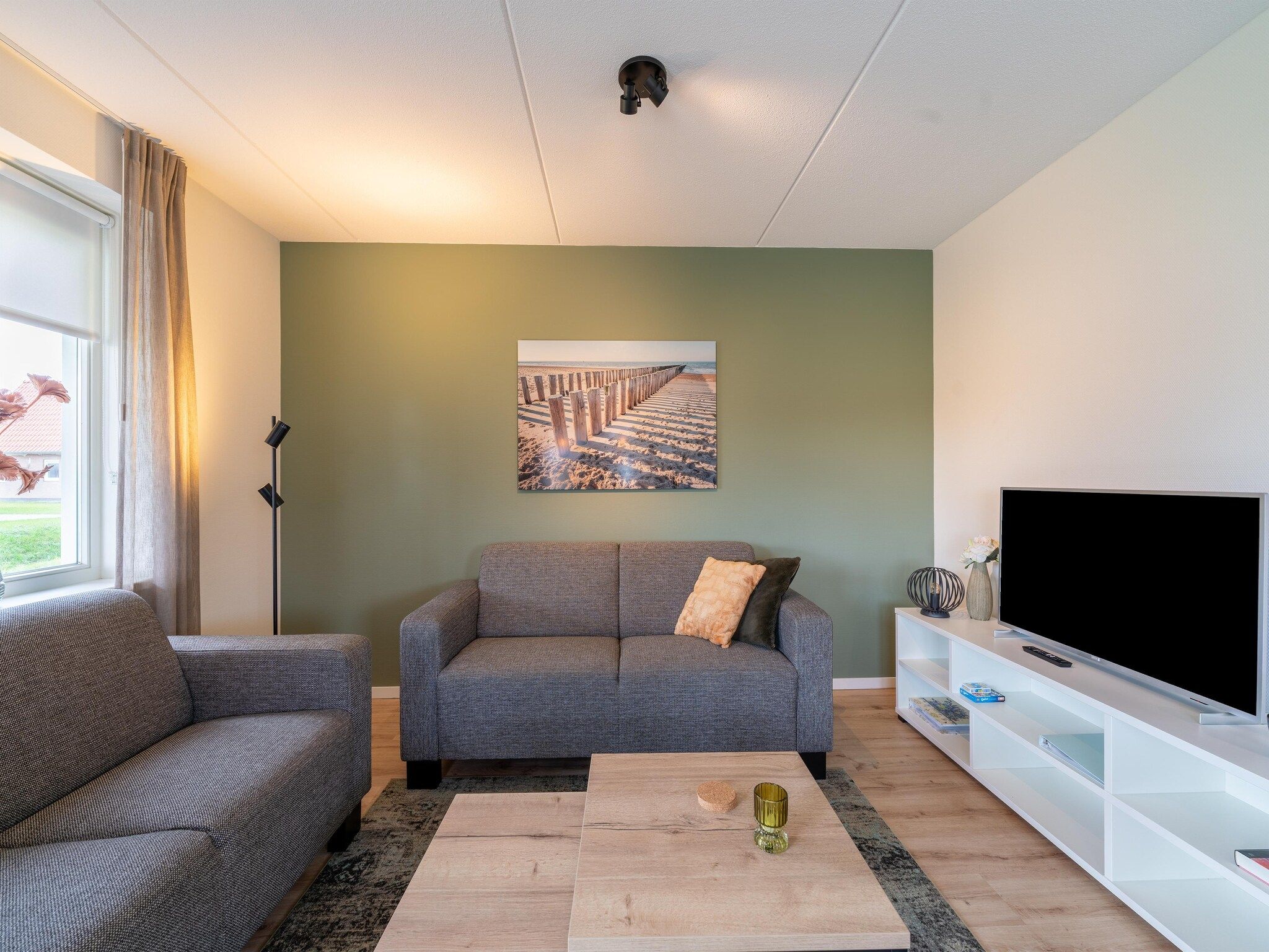 De woonkamer van De Botter Huis Nr 15 in Scherpenisse