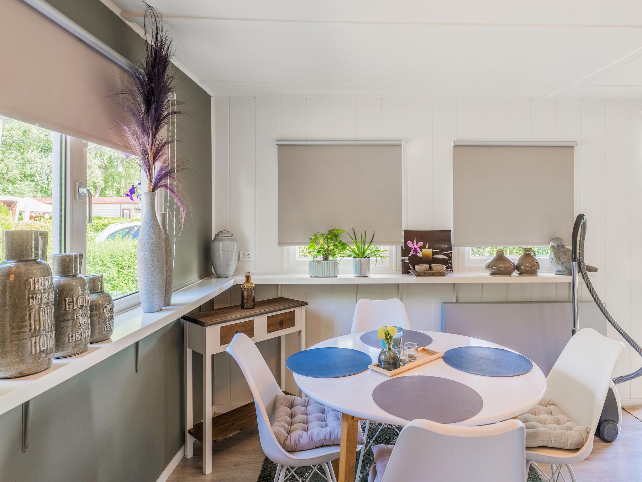 De eetkamer van Steenmarter in Reutum