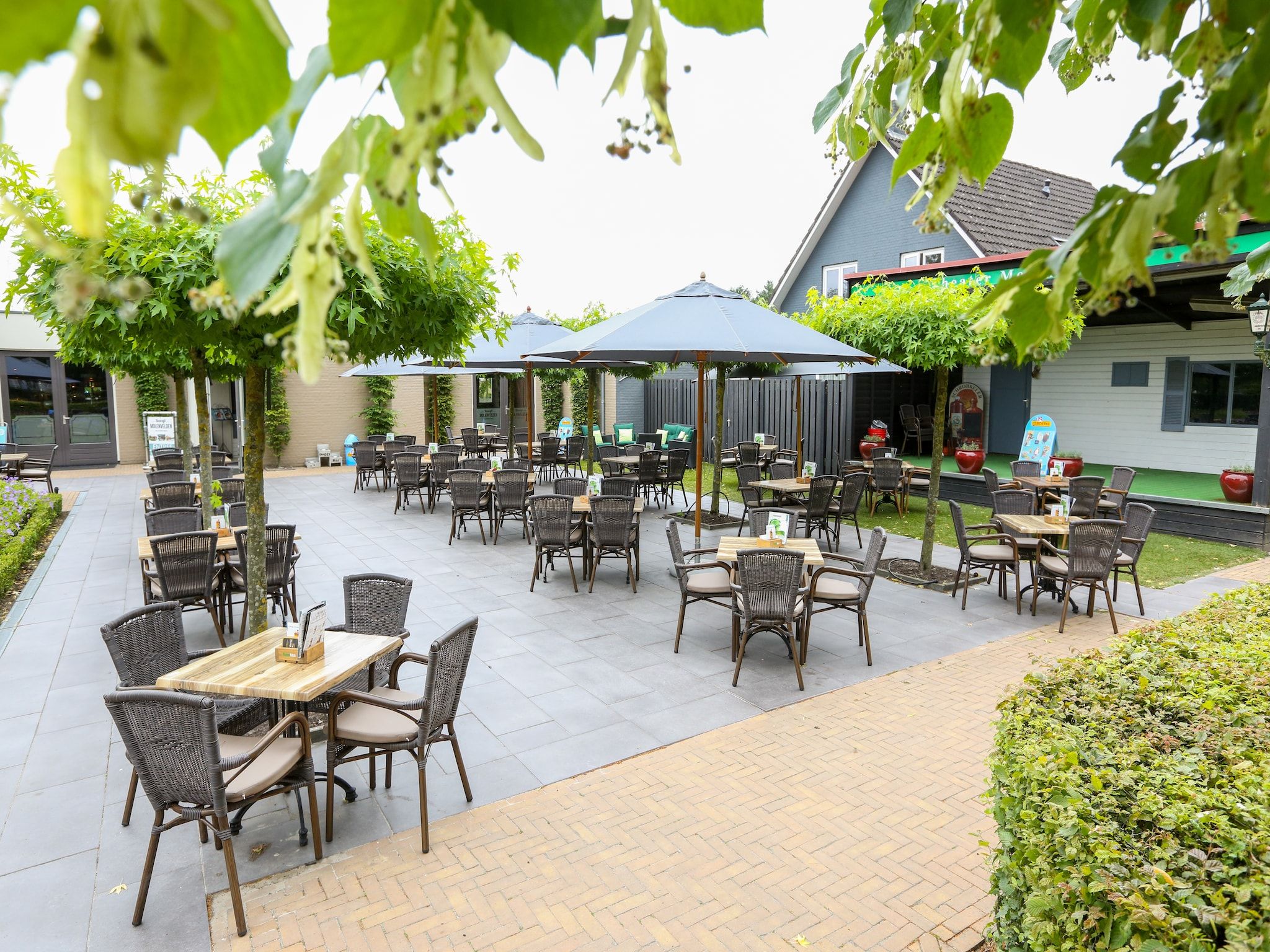 Parkfaciliteiten bij Vakantiepark Molenvelden 4 in Veldhoven