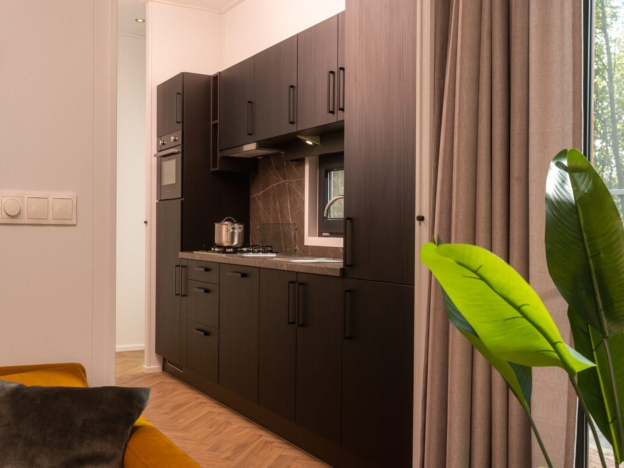 De keuken van Vakantiepark Mölke 35 in Zuna