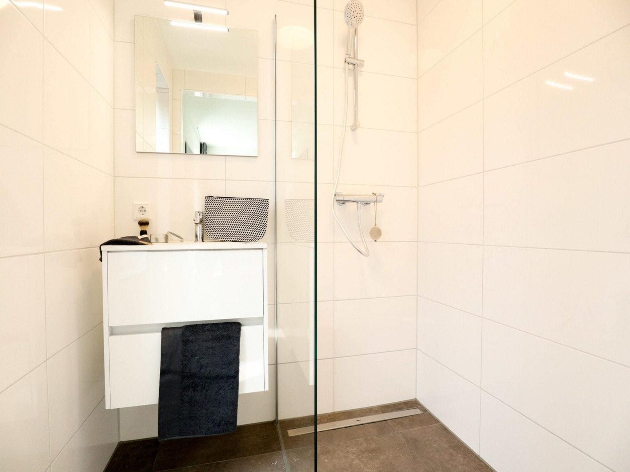 De badkamer van Villa Meerzicht 8 in Nijkerk