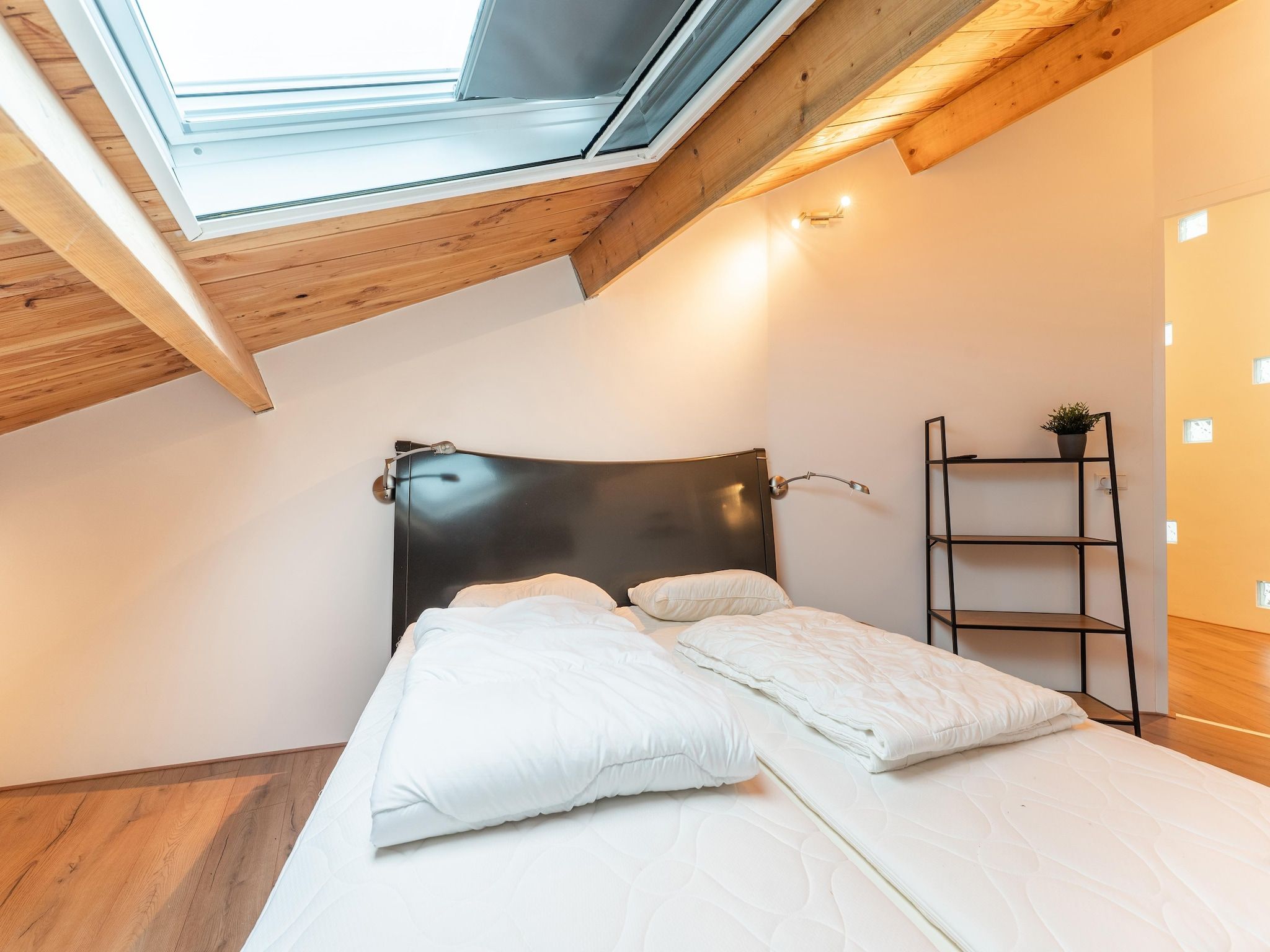 Een slaapkamer van NR 2 in Goirle