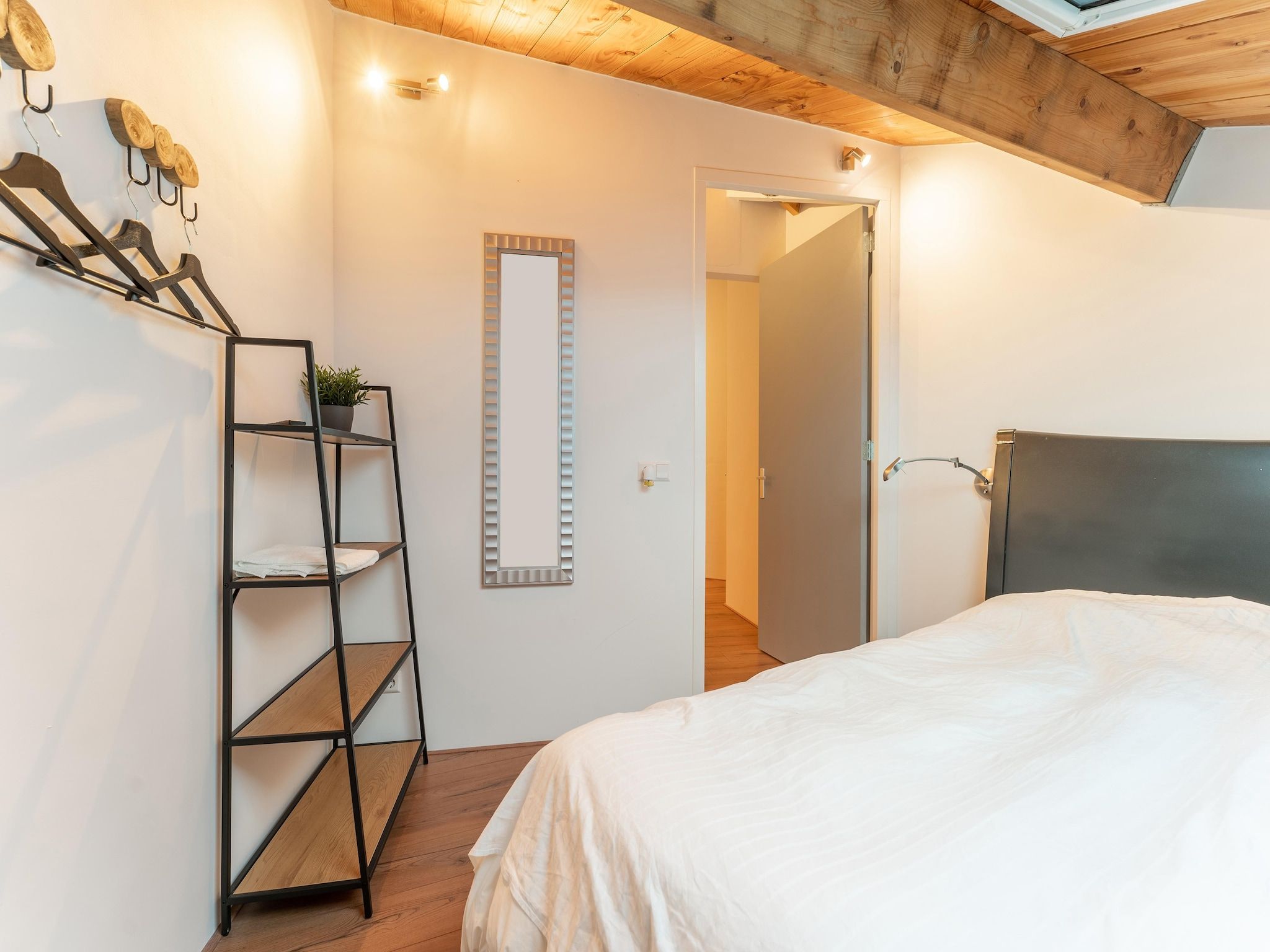 Een slaapkamer van NR 2 in Goirle